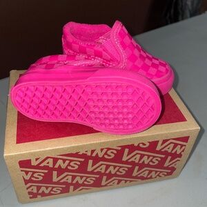 Vans (baby girl)